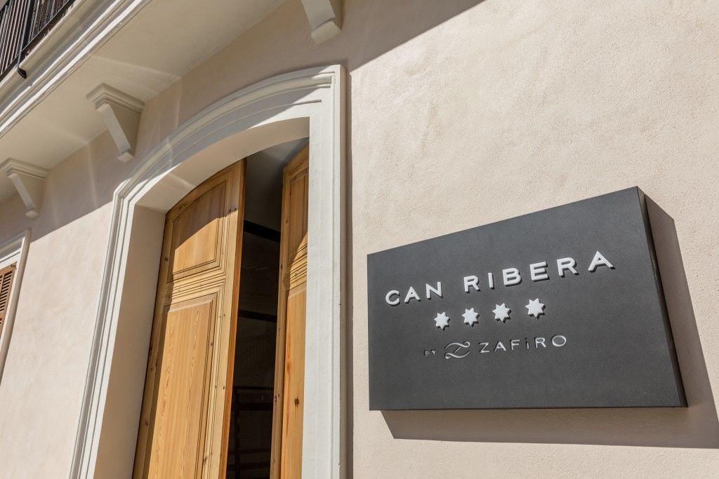 Can Ribera By Zafiro Muro Luaran gambar